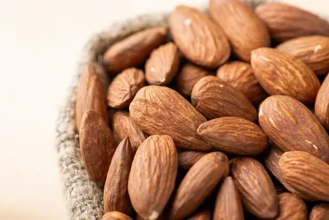 تصویر 2 از راهنما ی خرید بادام درختی پوست نازک + قیمت عالی